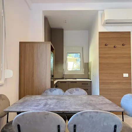 Forest Tatil Evi Avlonya